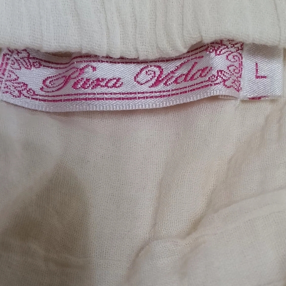 Pura Vida White Dress with Floral Embroidery - Picture 7 of 9